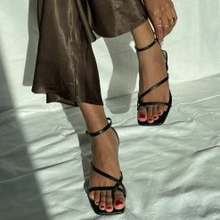 DOLCEVITA BAYLOR HEELS BLACK LEATHER