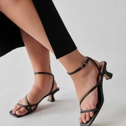 DOLCEVITA BAYLOR HEELS BLACK LEATHER
