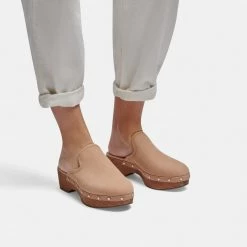 DOLCEVITA CLOSEN CLOGS CAMEL NUBUCK