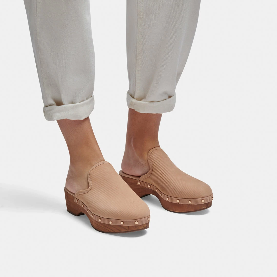 DOLCEVITA CLOSEN CLOGS CAMEL NUBUCK