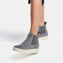 Recurate RESALE COLA SNEAKERS GREY SUEDE H20 Re:vita
