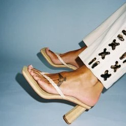 DOLCEVITA TASH HEELS LT NATURAL RAFFIA