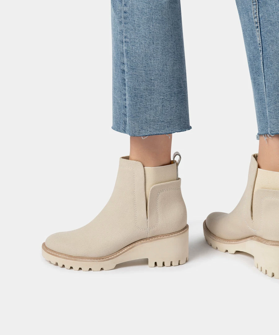 DOLCEVITA HUEY BOOTIES SANDSTONE CANVAS