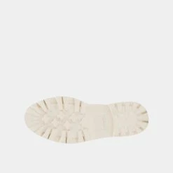 DOLCEVITA MARTIE FLATS SANDSTONE CANVAS