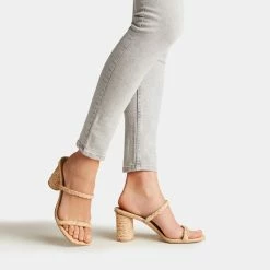 DOLCEVITA NOLES HEELS LT NATURAL RAFFIA SANDALS