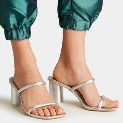 DOLCEVITA NOLES HEELS SILVER SANDALS