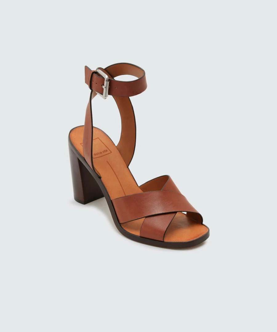 Recurate RESALE NALA HEELS IN BROWN - Re:vita