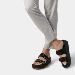 DOLCEVITA CICI SANDALS BLACK STELLA