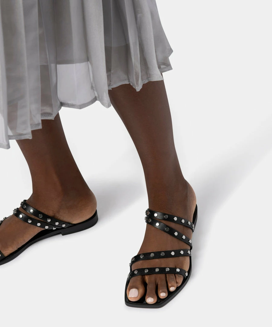 Recurate IZABEL STUDDED SANDALS BLACK STELLA Re:vita