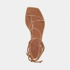 DOLCEVITA ITZEL SANDALS CARAMEL STELLA