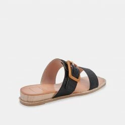 DOLCEVITA PEIO SANDALS BLACK RAFFIA