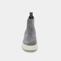Recurate RESALE COLA SNEAKERS GREY SUEDE H20 Re:vita