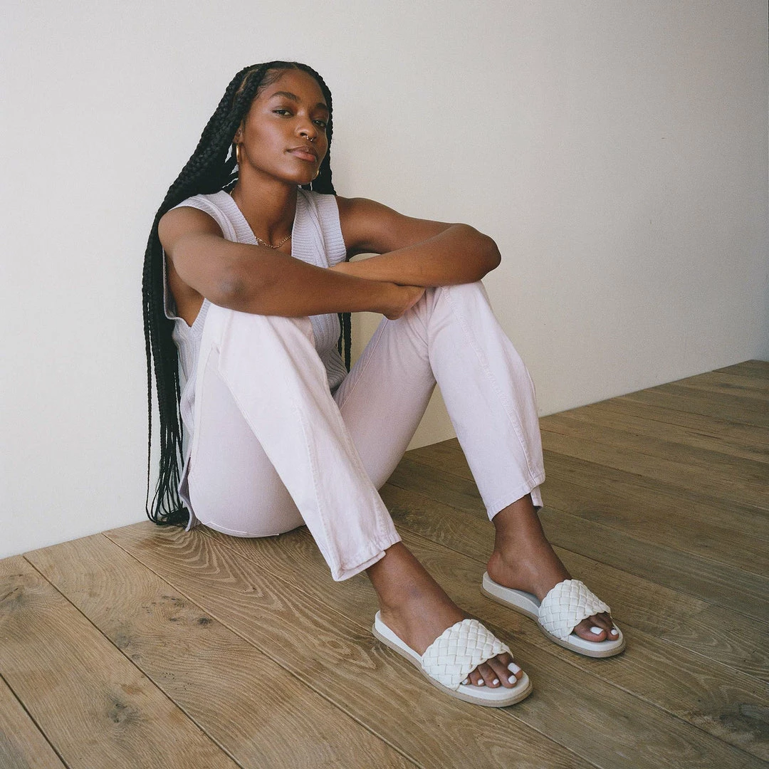 DOLCEVITA GRAZIE SANDALS IVORY STELLA