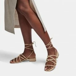 DOLCEVITA HAYLEY SANDALS VANILLA STELLA