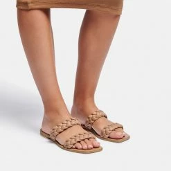 DOLCEVITA FLATS INDY WIDE SANDALS CAFE STELLA