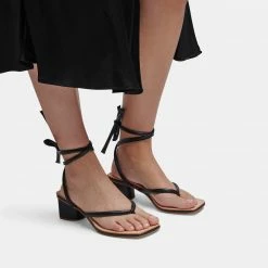 DOLCEVITA JORRY HEELS BLACK EMBOSSED STELLA