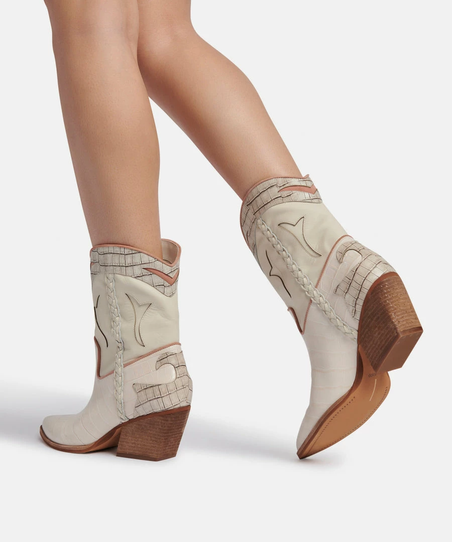 Recurate RESALE LORAL BOOTIES IVORY LEATHER Re:vita