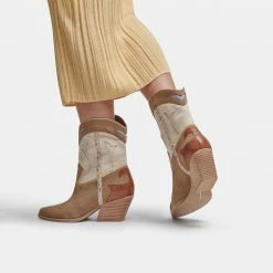 DOLCEVITA LORAL BOOTIES TAUPE MULTI SUEDE