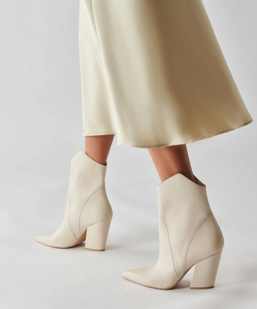 DOLCEVITA NESTLY BOOTIES IVORY LEATHER