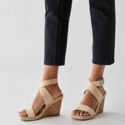 DOLCEVITA SANDALS NEZZA WEDGES VANILLA LEATHER