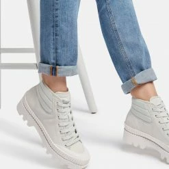 Recurate RESALE OCIANA SNEAKERS DOVE NUBUCK Re:vita