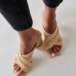 DOLCEVITA PATCH HEELS VANILLA WOVEN