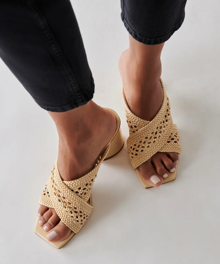 DOLCEVITA PATCH HEELS VANILLA WOVEN