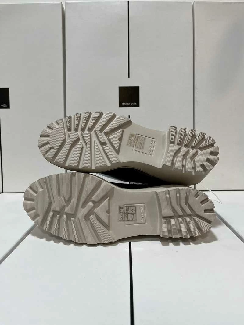 Recurate HUEY BOOTIES ONYX PATENT Re:vita