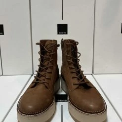 Recurate TIG BOOTS DK BROWN NUBUCK RESALE