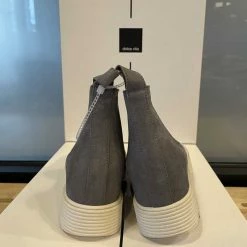 Recurate RESALE COLA SNEAKERS GREY SUEDE H20 Re:vita