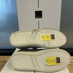 Recurate RESALE COLA SNEAKERS GREY SUEDE H20 Re:vita