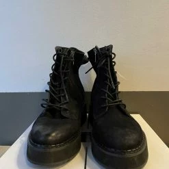 Recurate ADYSON BOOTIES BLACK NUBUCK Re:vita