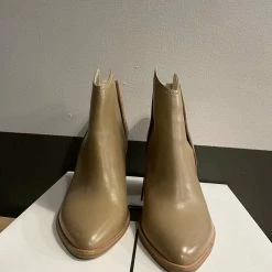 Recurate RALLIE CAFE LEATHER Re:vita