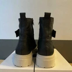 Recurate RESALE AVARI BOOTS BLACK LEATHER Re:vita