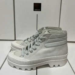 Recurate RESALE OCIANA SNEAKERS DOVE NUBUCK Re:vita