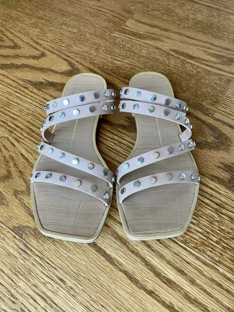 Recurate IZABEL STUDDED SANDALS CAFE STELLA Re:vita