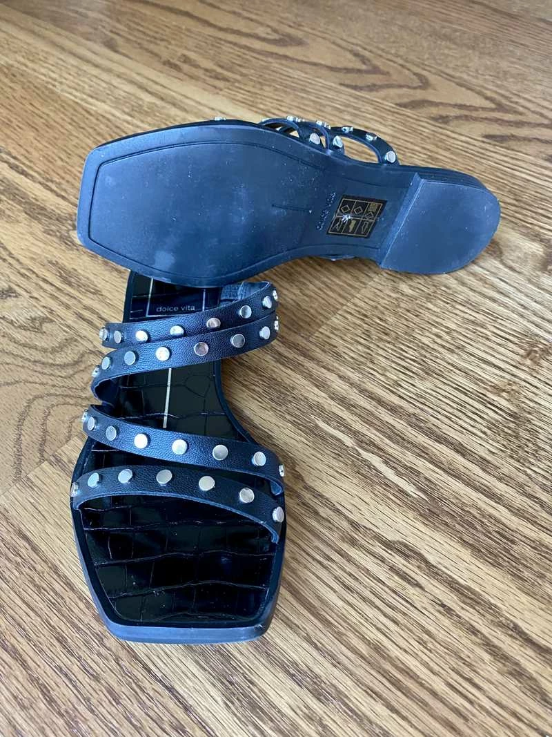 Recurate IZABEL STUDDED SANDALS BLACK STELLA Re:vita