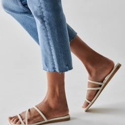 DOLCEVITA VINNY SANDALS OFF WHITE STELLA