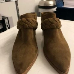 Recurate RESALE SERLA MULES DK BROWN SUEDE Re:vita
