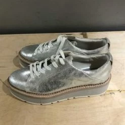 Recurate TOYAH SNEAKERS SILVER METALLIC SUEDE Re:vita