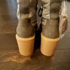 Recurate CELIDA BOOTS OLIVE MULTI NYLON Re:vita RESALE