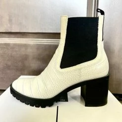 Recurate RESALE NABIL BOOTIES - Re:vita