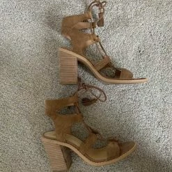 Recurate LACE UP SANDAL IN BROWN SUEDE - Re:vita RESALE