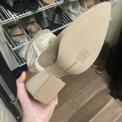 Recurate RESALE LORAL BOOTIES IN TAUPE MULTI SUEDE - Re:vita