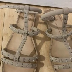 Recurate RESALE KOLE SANDALS IN DUNE - Re:vita