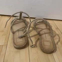 Recurate RESALE KOLE SANDALS IN DUNE - Re:vita